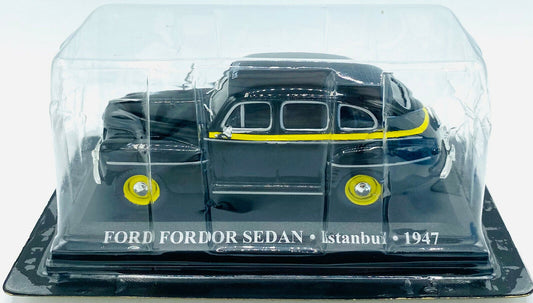 EBOND Modellino Taxi Ford Fordor Sedan - Istanbul - 1947 - Die Cast - 1:43 0281