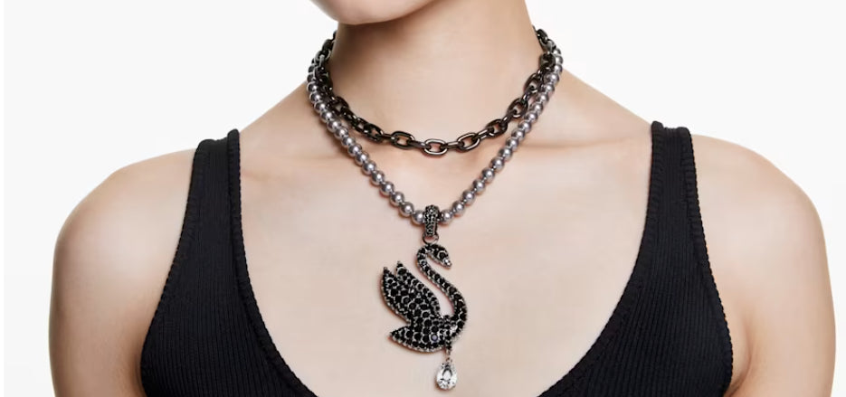 Swarovski 5688747 Girocollo Swarovski Swan Cigno Nero Placcato rutenio