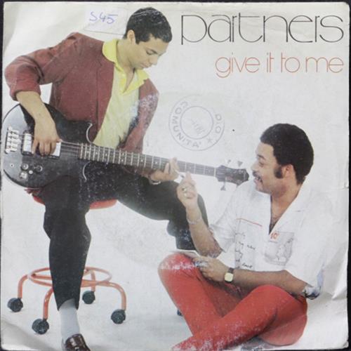 EBOND Partners - Give It To Me Vinile V010056