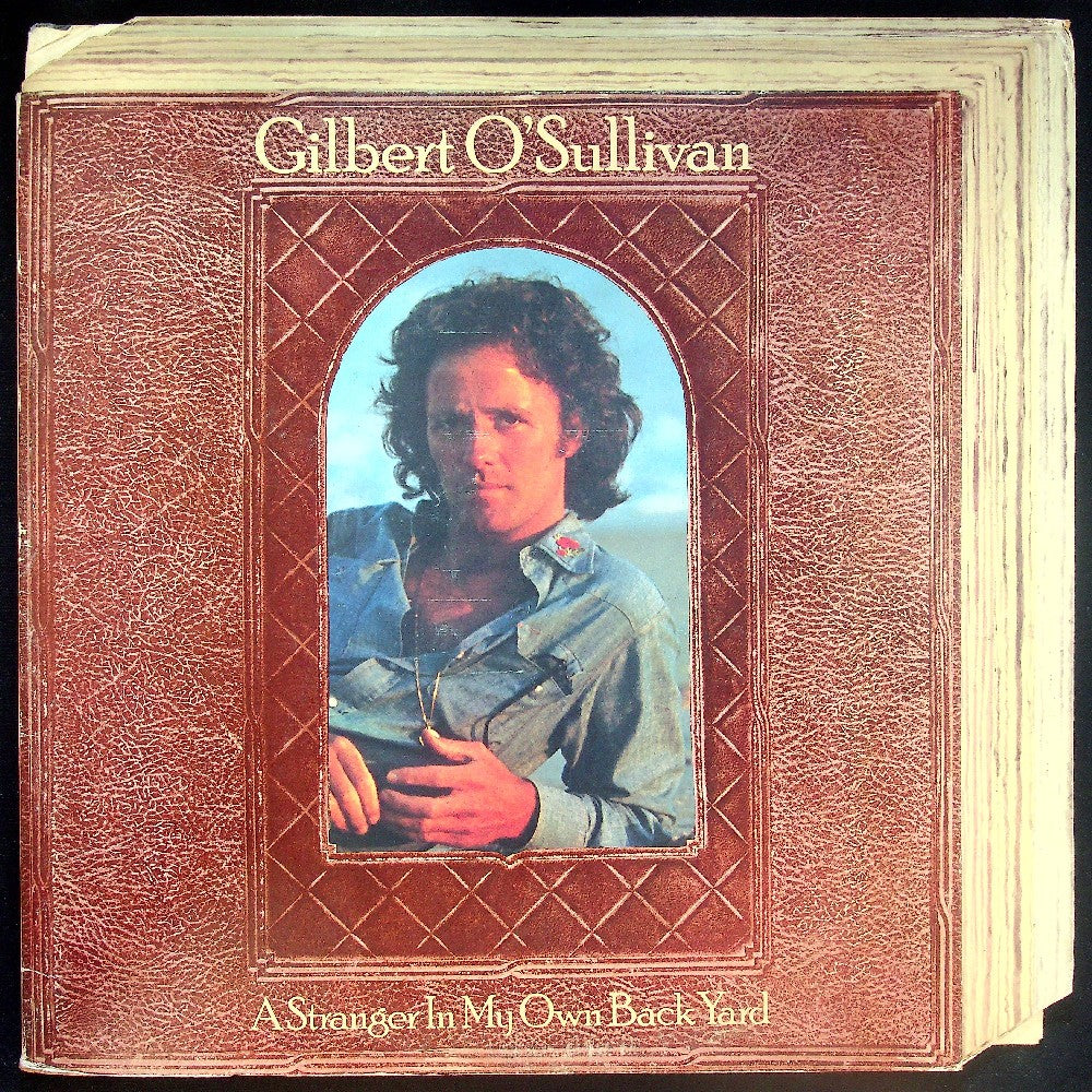 EBOND Gilbert O'Sullivan - A Stranger In My Own Back Yard Vinile V033059