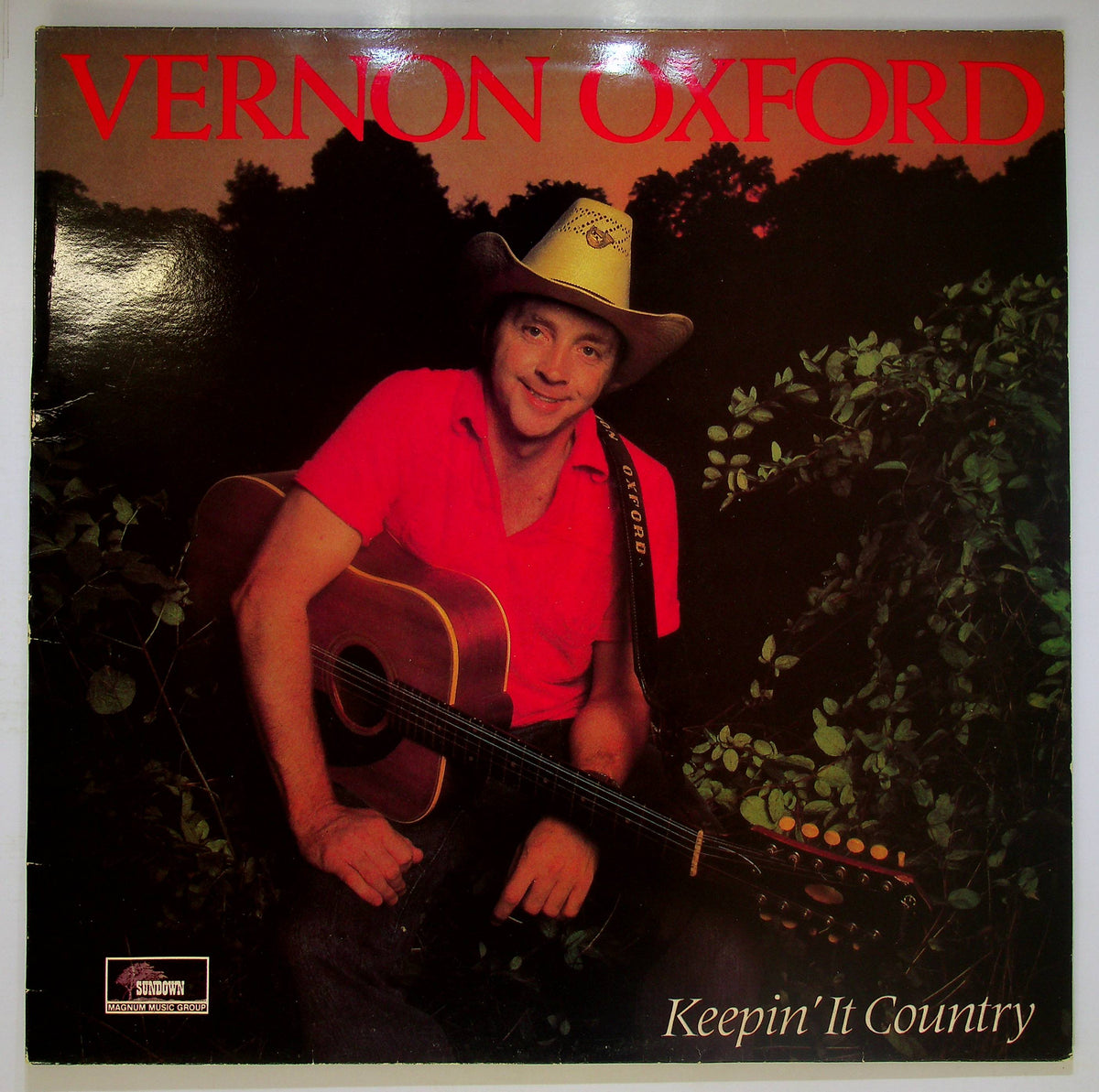 EBOND Vernon Oxford - Keepin' It Country Vinile V064126