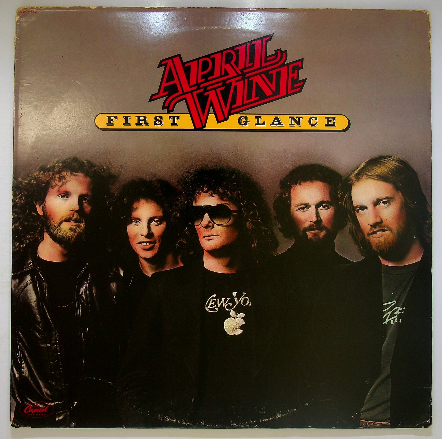 EBOND April Wine - First Glance (Winchester Pressing) Vinile V081137
