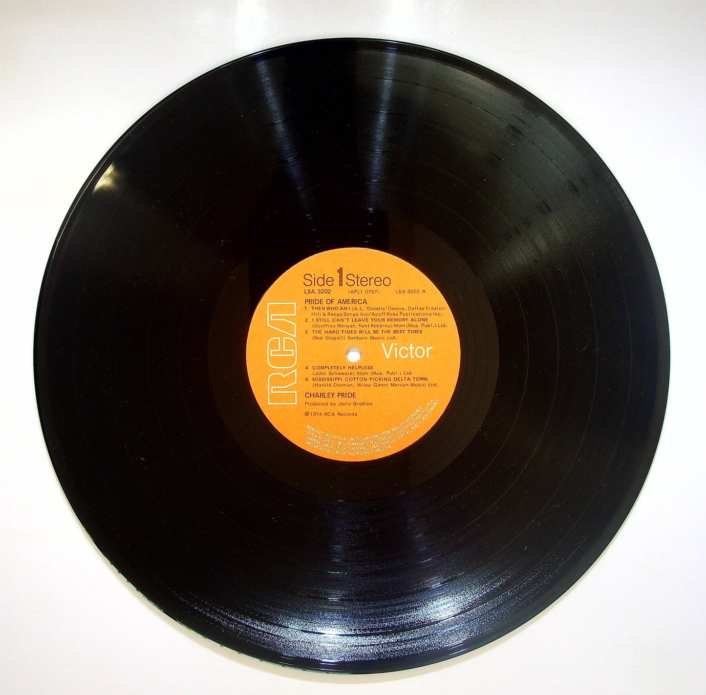EBOND Charley Pride - Pride Of America Vinile V082069