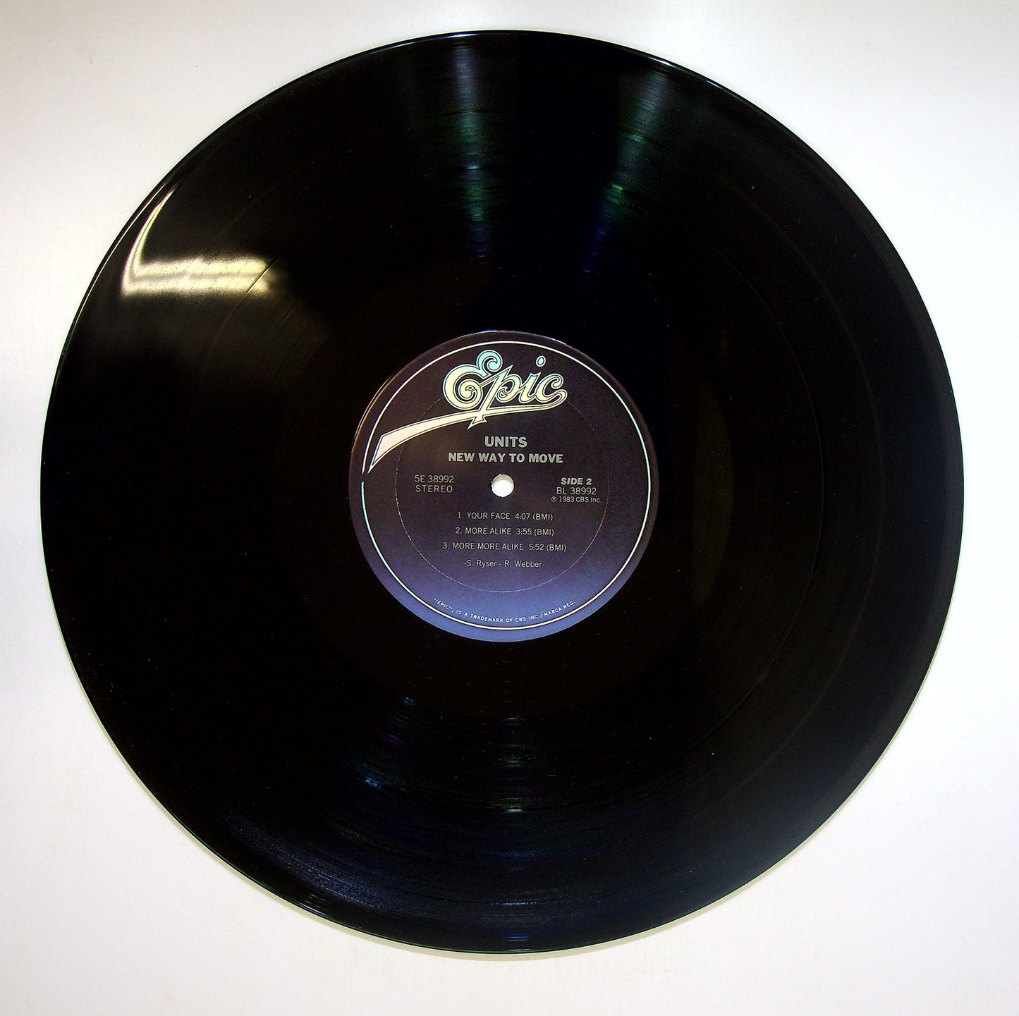 EBOND Units - New Way To Move Vinile V084039