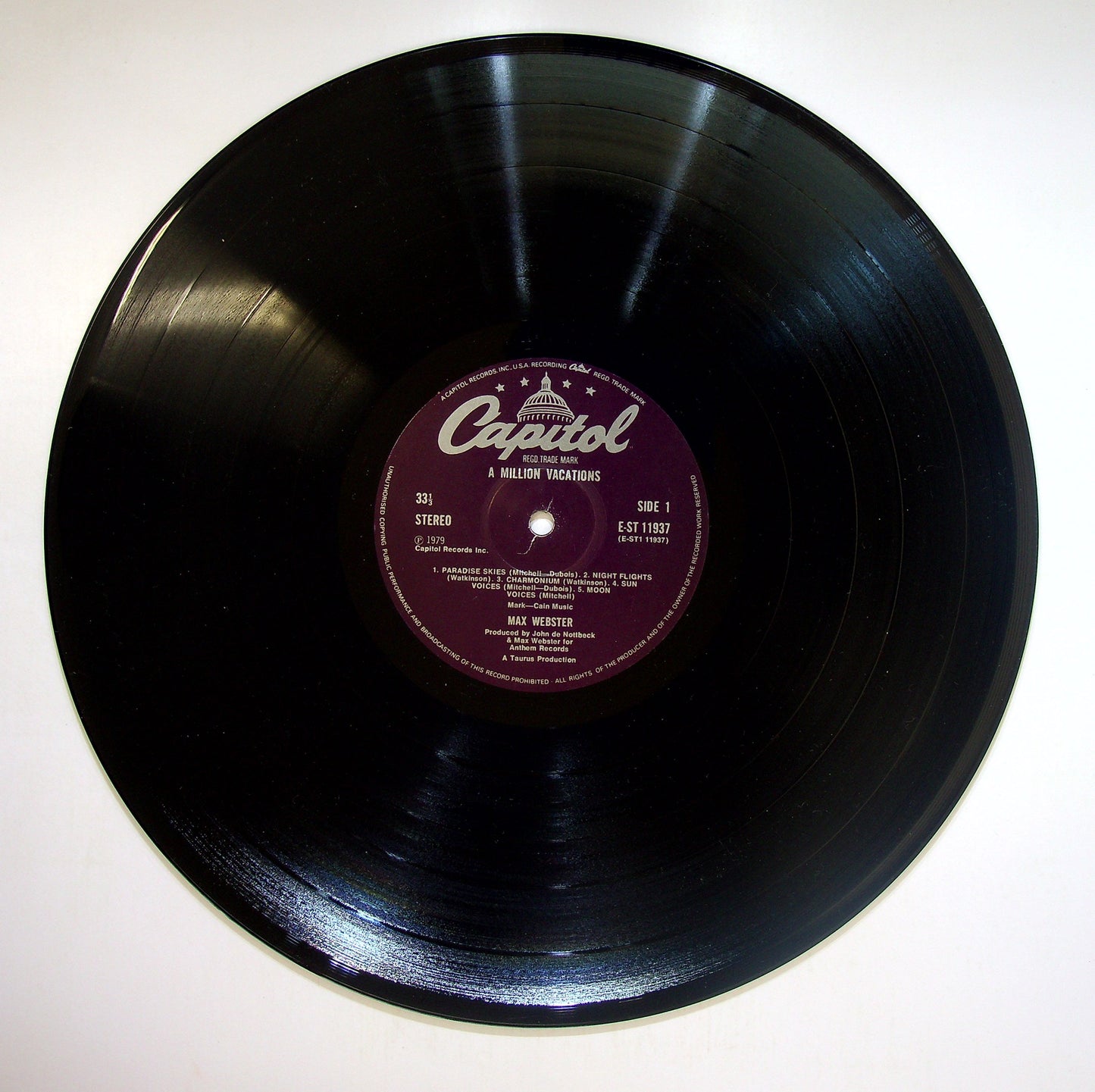 EBOND Max Webster - A Million Vacations Vinile V084045