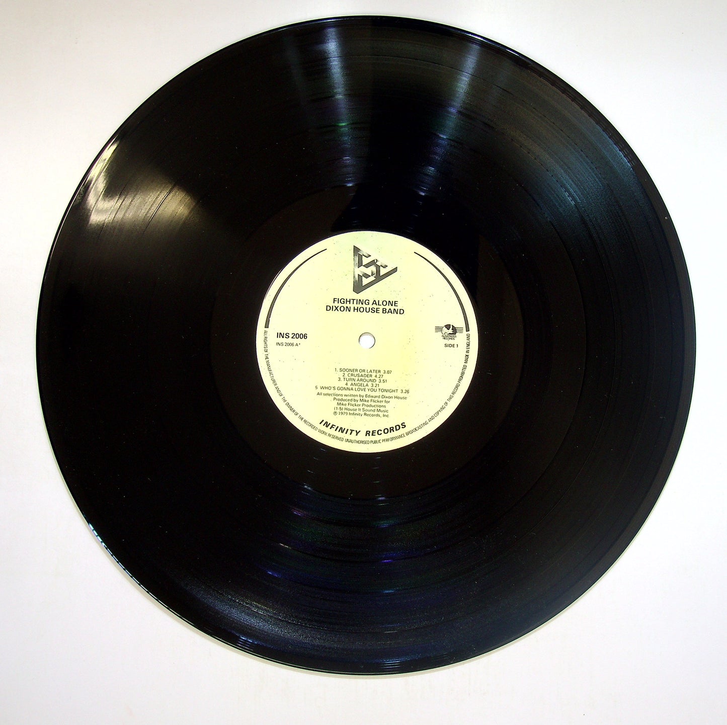 EBOND Dixon House Band - Fighting Alone Vinile V084052