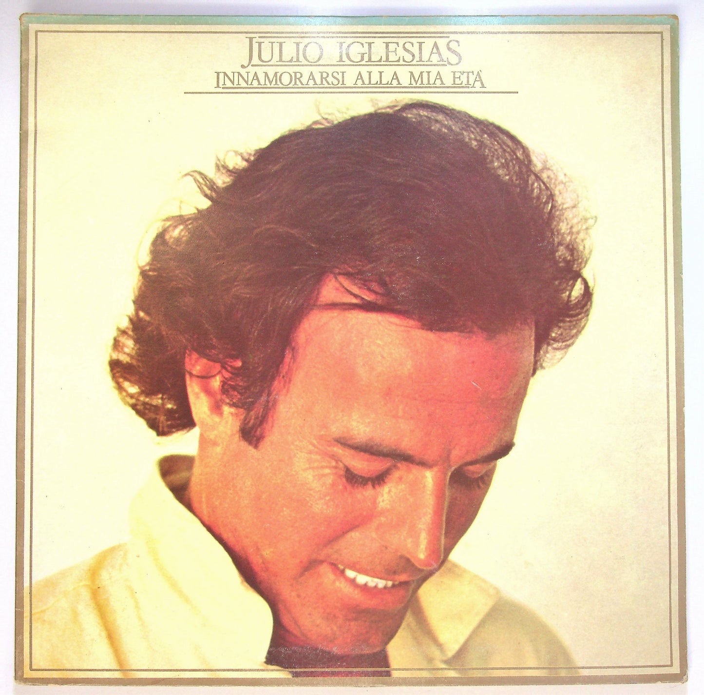 EBOND Julio Iglesias - Innamorarsi Alla Mia Eta Vinile V085046