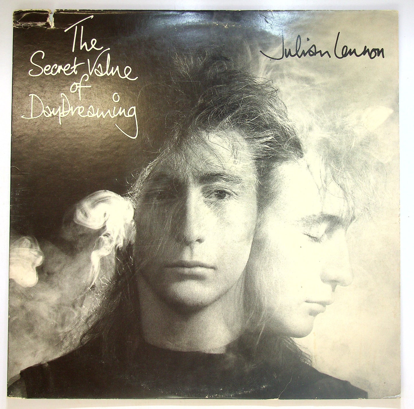 EBOND Julian Lennon - The Secret Value Of Daydreaming Vinile V087001