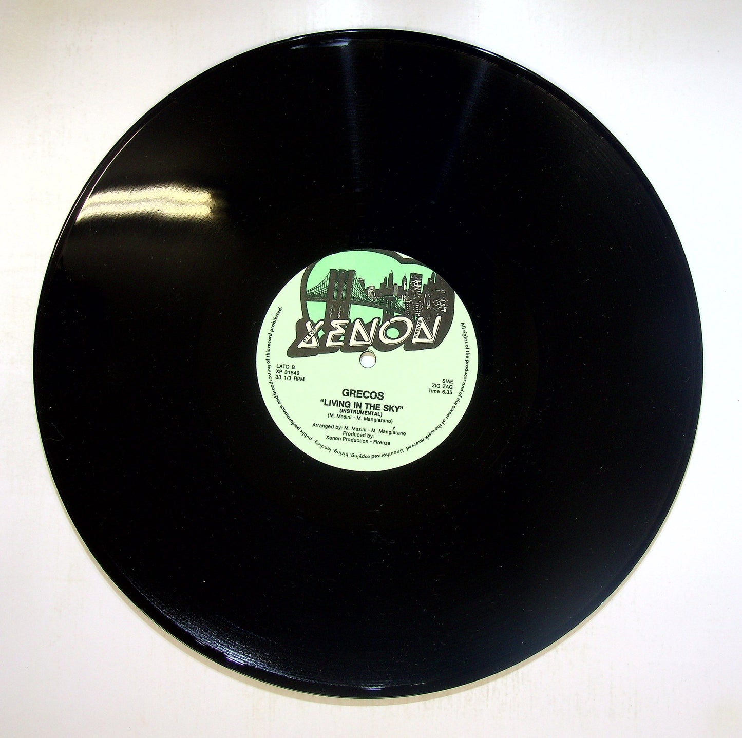 EBOND Grecos - Living In The Sky Vinile V091017