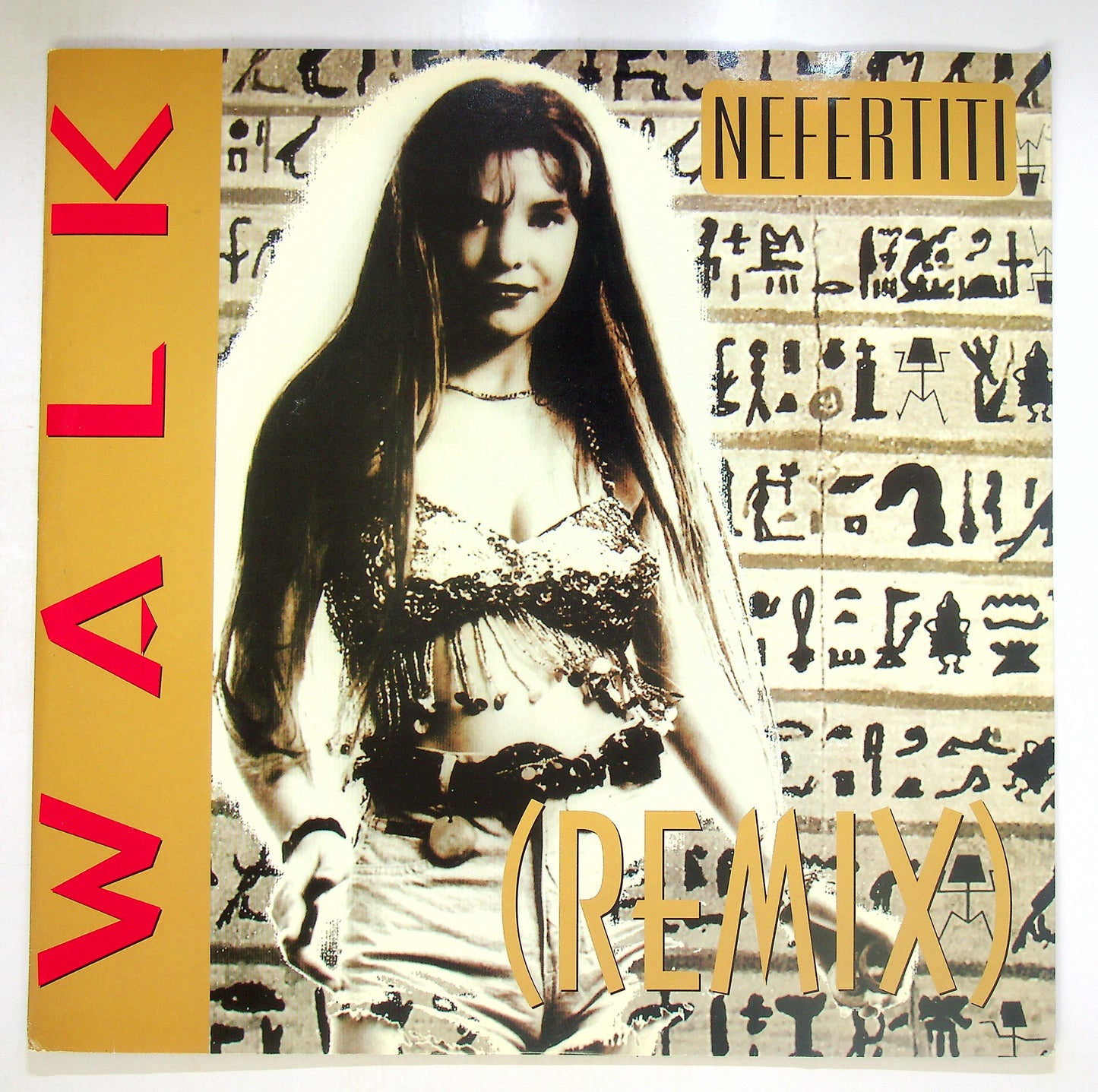 EBOND Nefertiti - Walk (Remix) Vinile V095082
