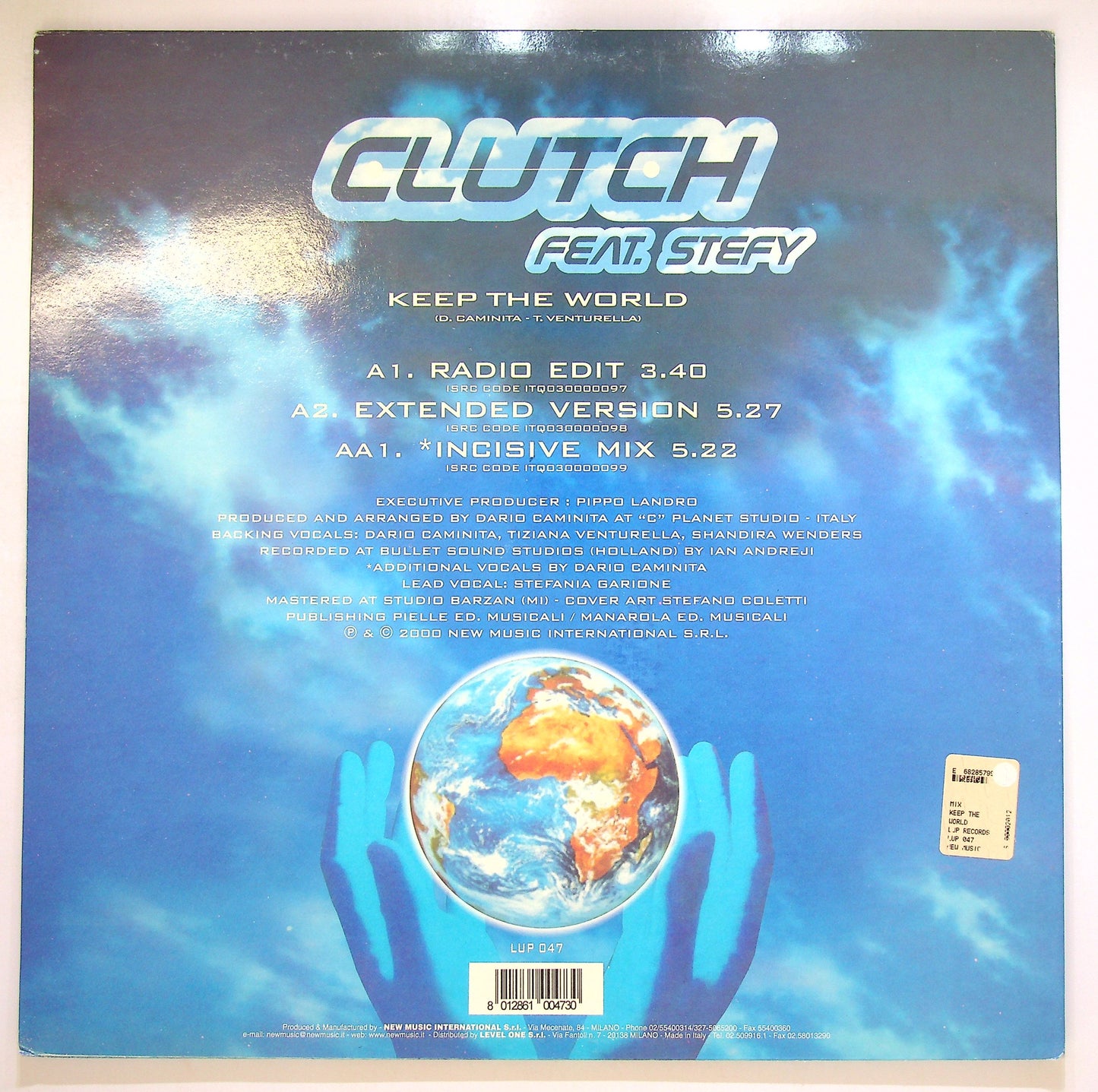 EBOND Clutch Feat. Stefy - Keep The World Vinile V097041