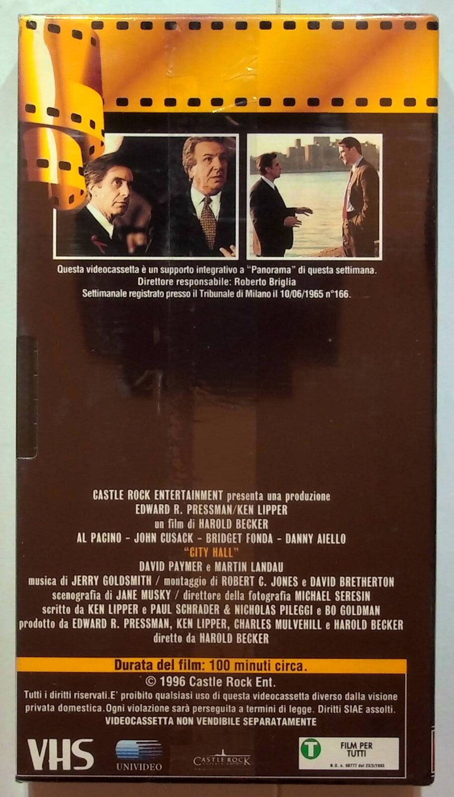 EBOND City Hall Editoriale VHS VH000522