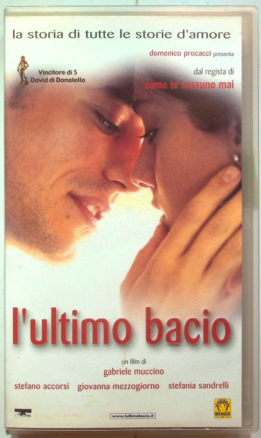 EBOND L'ultimo Bacio VHS VH001856