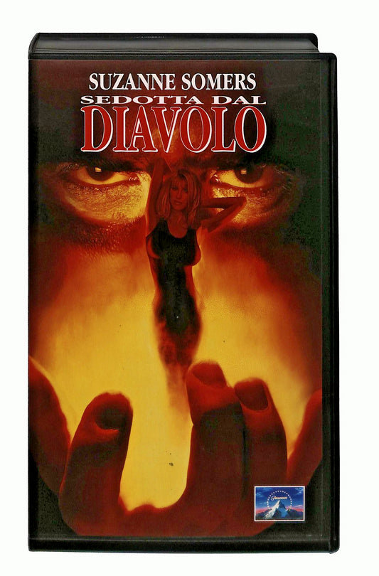 EBOND Sedotta Dal Diavolo Suzanne Sommers Paramount VHS VH002930