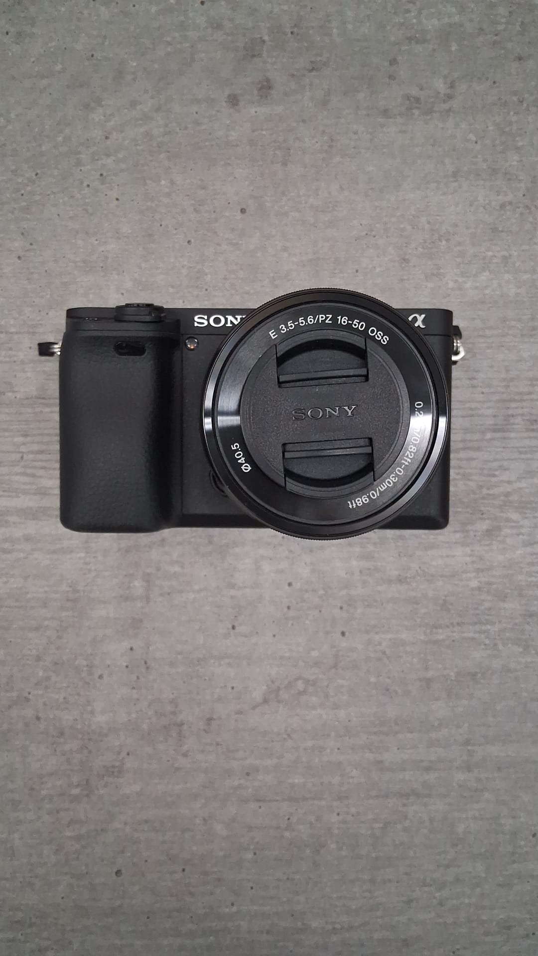 Sony Alpha 6400 + Obiettivo Sony E PZ 16-50 mm F3.5-5.6 OSS – Ex esposizione