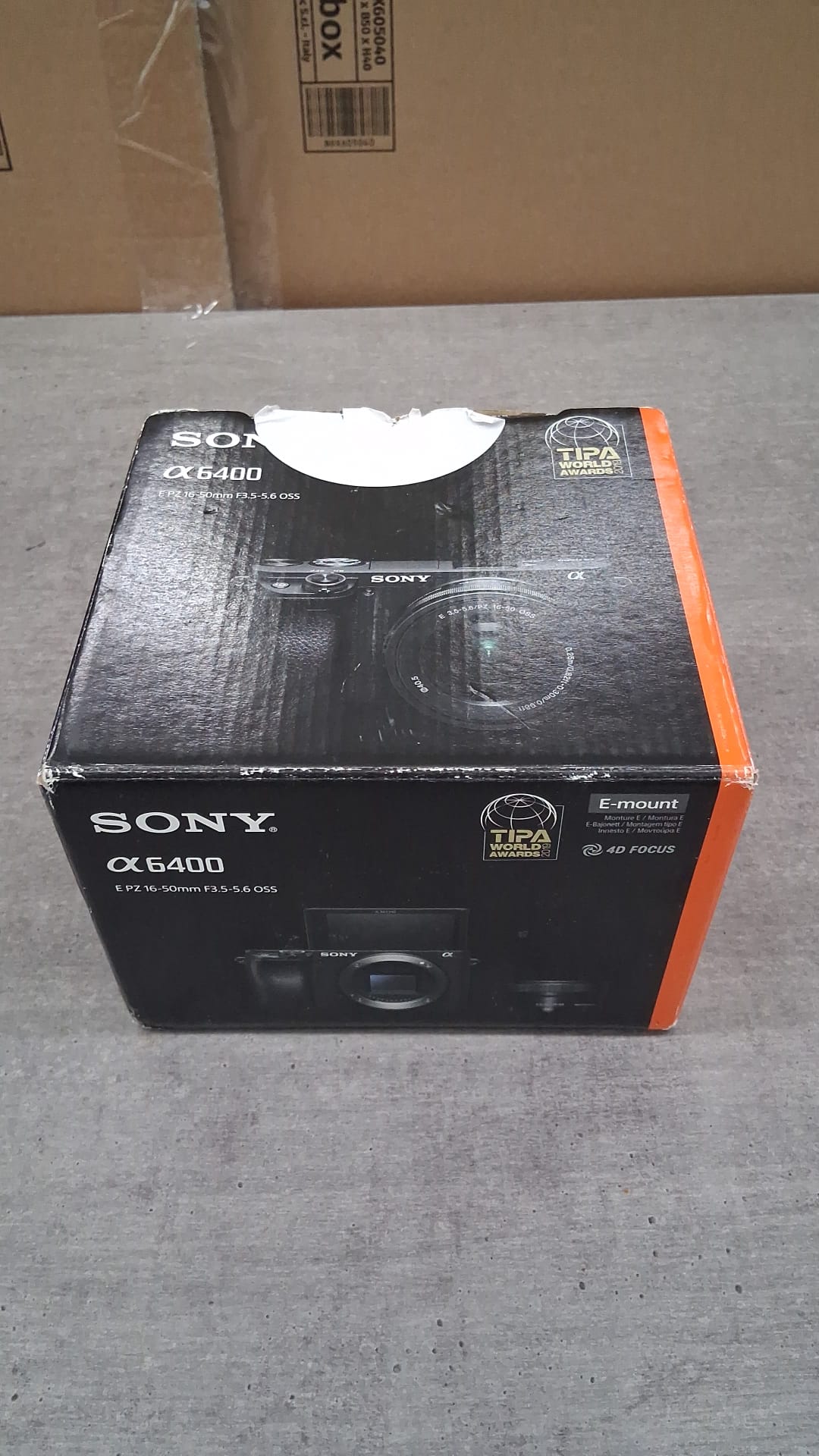 Sony Alpha 6400 + Obiettivo Sony E PZ 16-50 mm F3.5-5.6 OSS – Ex esposizione