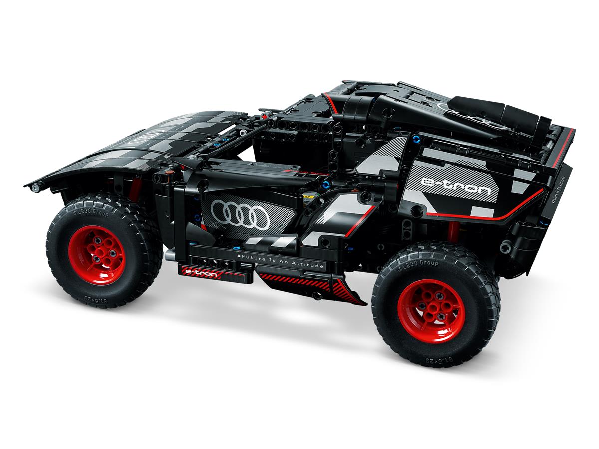 LEGO 42160 Audi RS Q e-tron