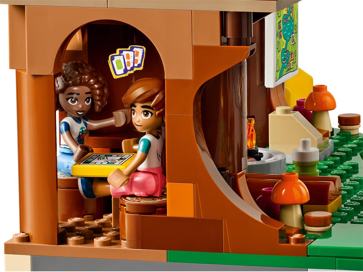 LEGO 42631 La casa sull’albero al campo avventure
