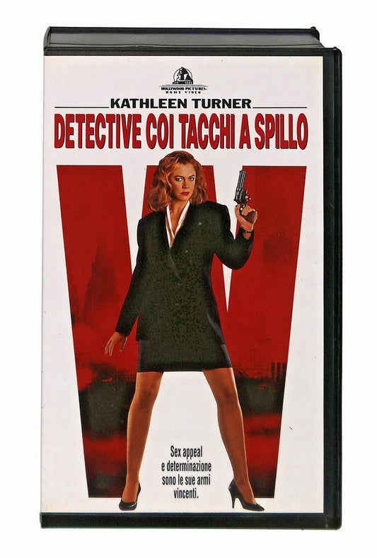 EBOND Detective Coi Tacchi a Spillo Hollywood Pictures VHS VH003880