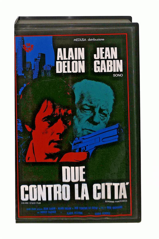 EBOND Due Contro La Citta Medusa Distribuzione VHS VH003467