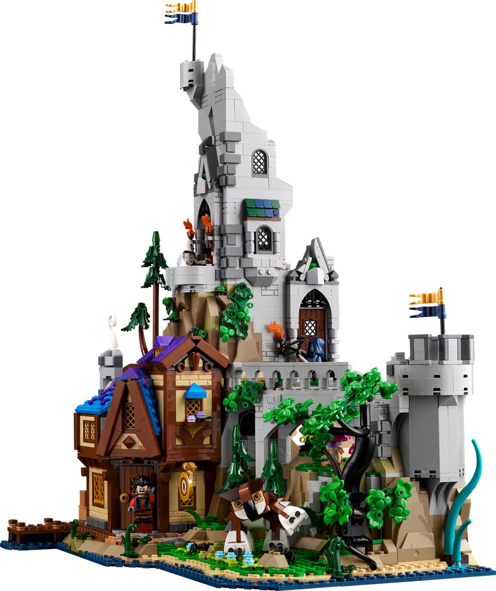 LEGO 21348 Dungeons & Dragons: Il racconto del Drago Rosso