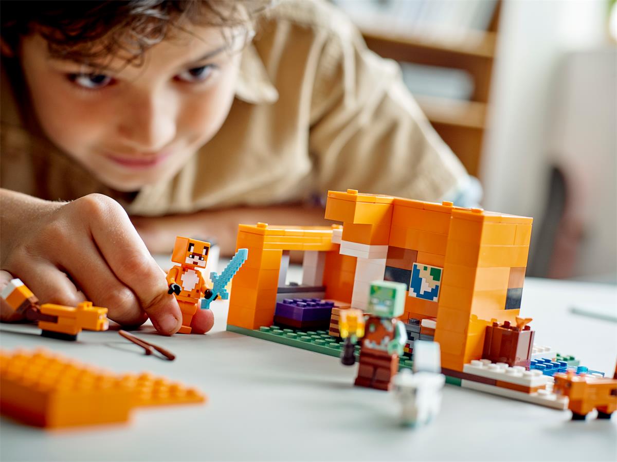 LEGO 21178 Il Capanno della Volpe