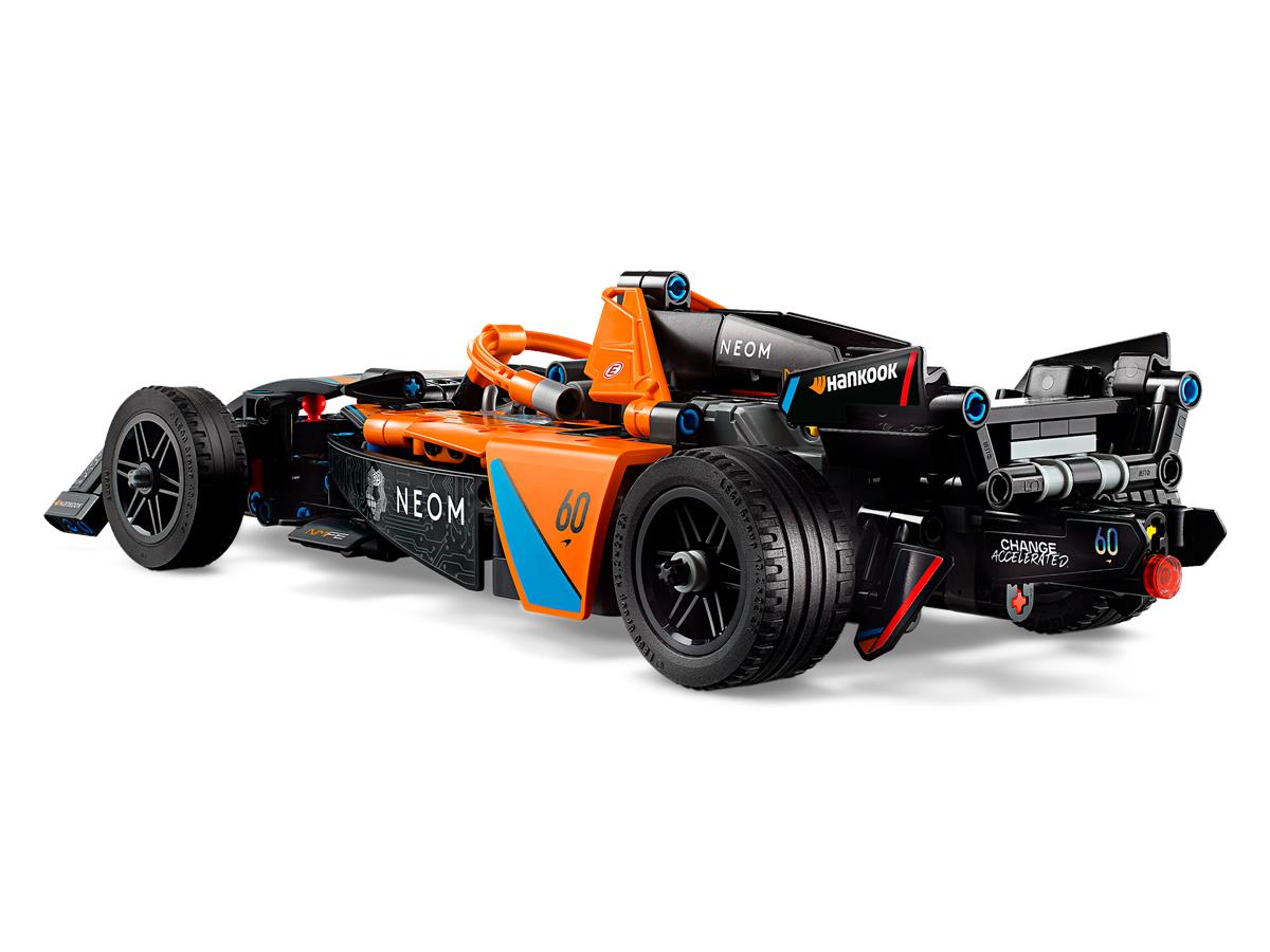 LEGO 42169 NEOM MCLAREN FORMULA E RACE..