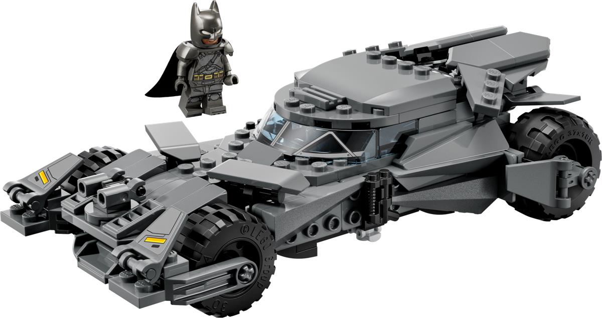 LEGO 76331 Batman v Superman™ Batmobile™