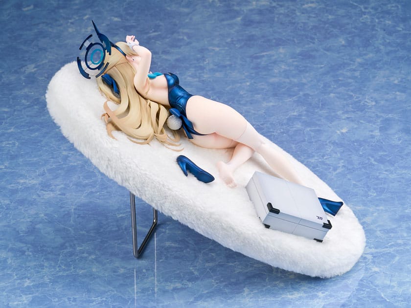 Blue Archive PVC Statue 1/7 Toki (Bunny Girl) Memorial Lobby Ver. 30 cm P032756