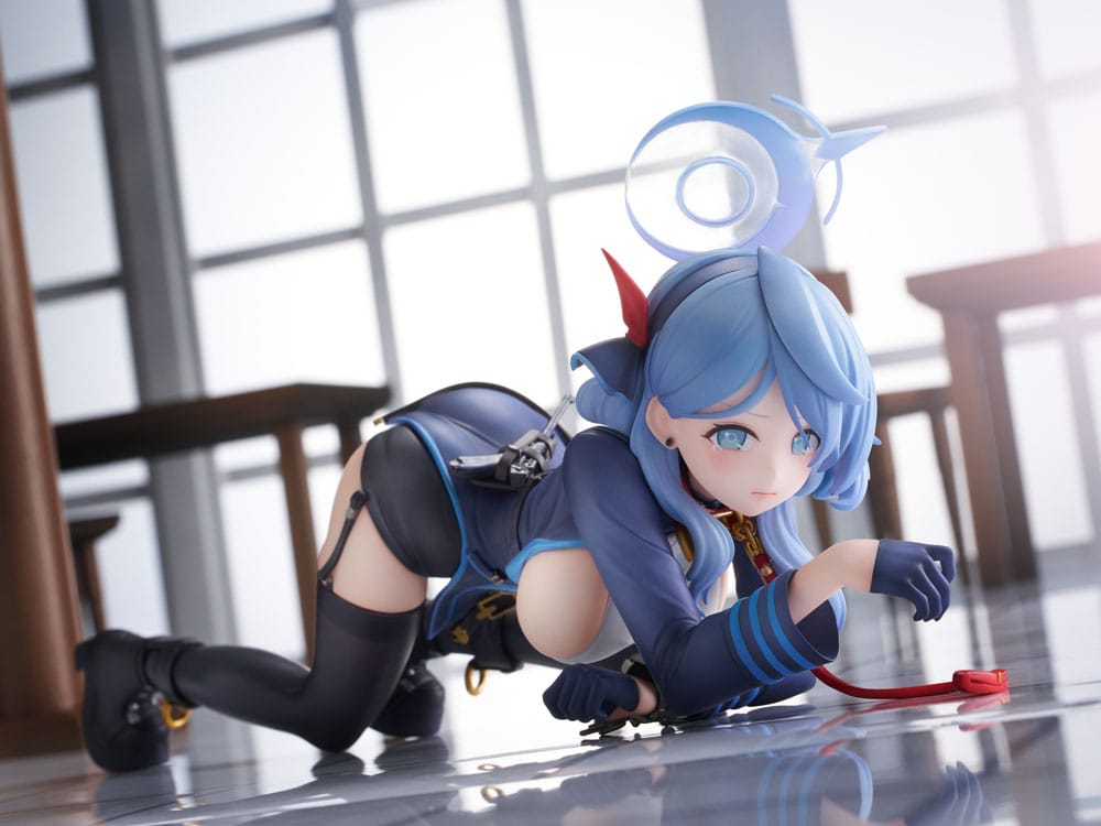 Blue Archive PVC Statue 1/7 Ako Memorial Lobby Ver. 23 cm P032780
