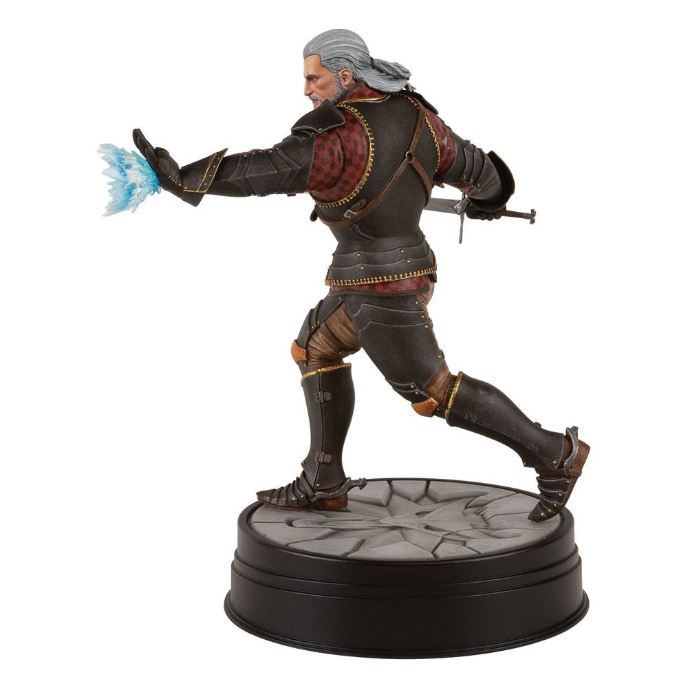 Witcher 3 Wild Hunt PVC Statue Geralt Toussaint Tourney Armor 20 cm P035799