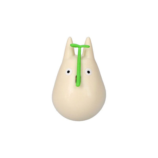 My Neighbor Totoro Round Bottomed Figurine Small Totoro with leaf 5 cm P036340