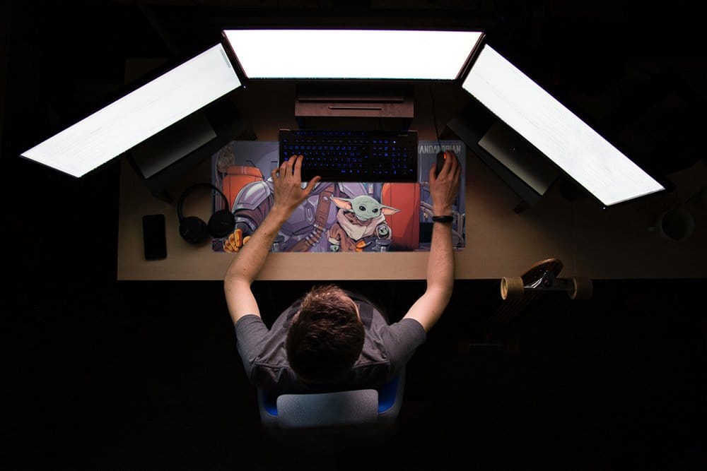 Star Wars The Mandalorian XL Mouse Mat The Child 80 x 35 cm P074937