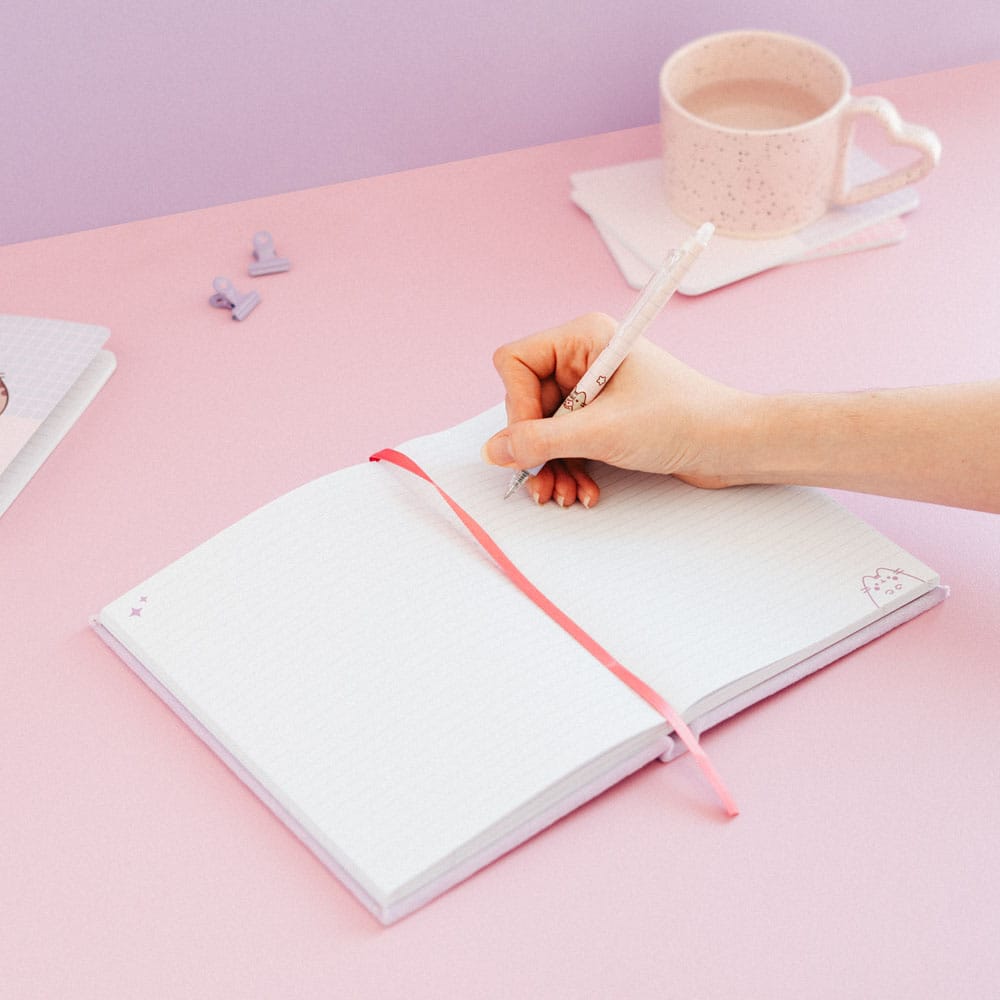 Pusheen Premium Plush Notebook A5 P069324