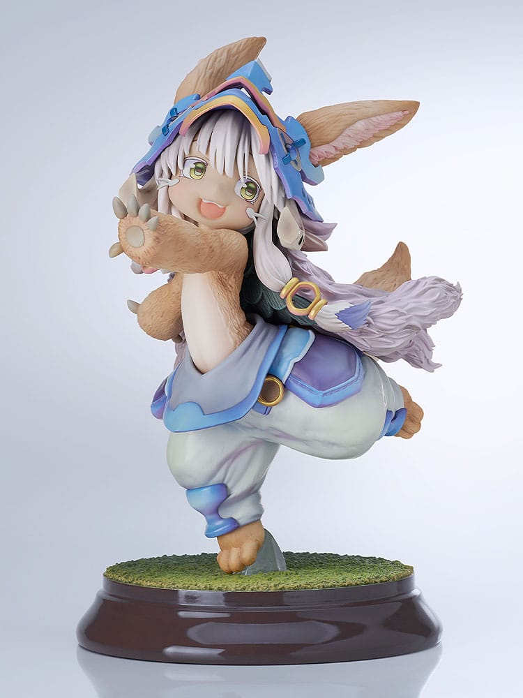 Made in Abyss: The Golden City of the Scorching Sun PVC Statue 1/8 Nanachi: New Outfit Ver. 19 cm P042316