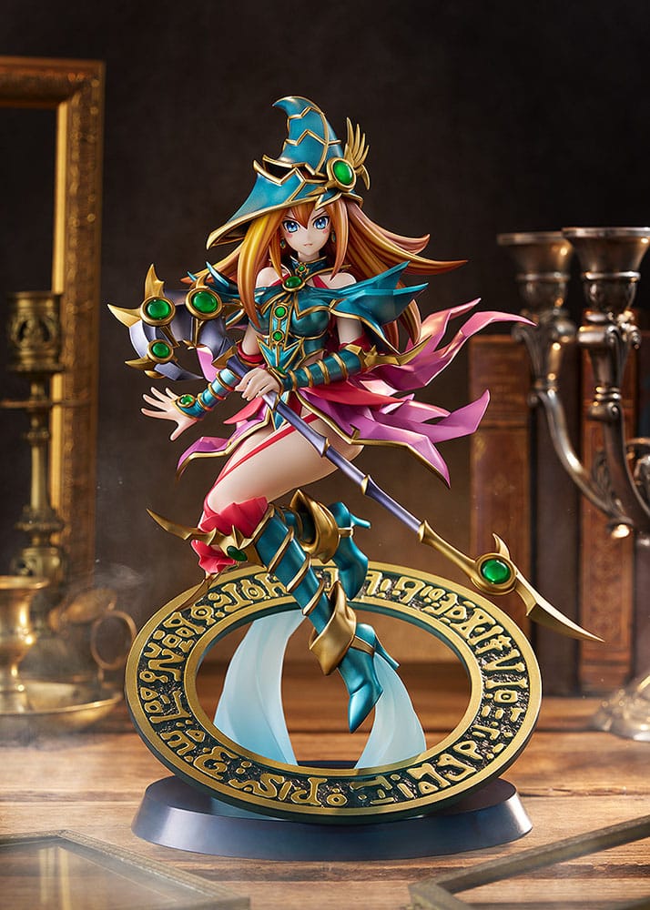 Yu-Gi-Oh! Card Game Monster Figure Collection Statue 1/7 Magician's Valkyria 27 cm P042642