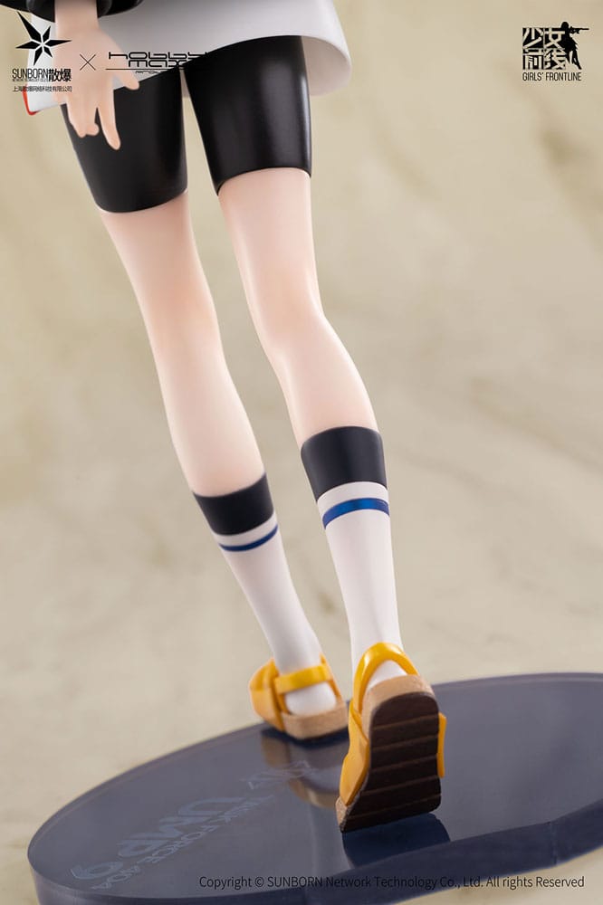 Girls Frontline PVC Statue 1/7 UMP9 Bee's Knees 24 cm P043660