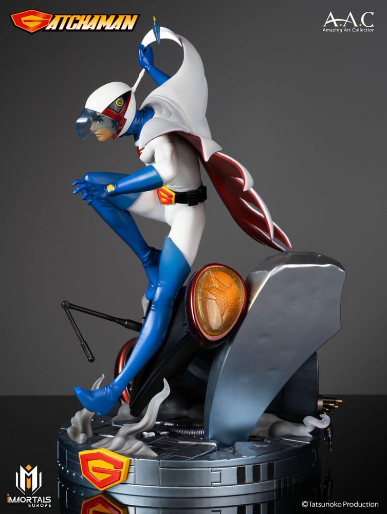 Gatchaman Amazing Art Collection Statue Ken the Eagle, The Leader of the Science Ninja Team 34 cm P044902