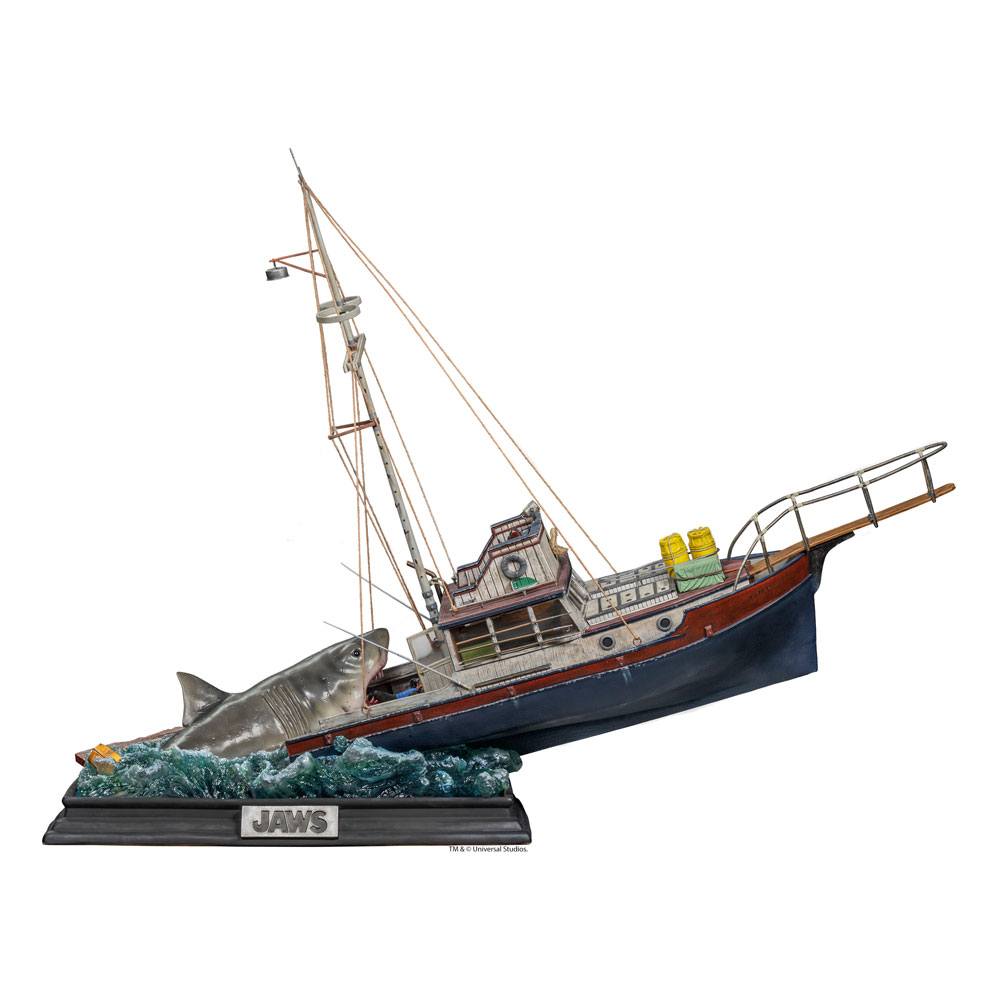 Jaws Demi Art Scale Statue 1/20 Jaws Attack 104 cm P045058