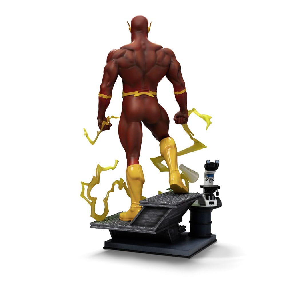 DC Comics Legacy Replica Statue 1/4 Flash 54 cm P045076