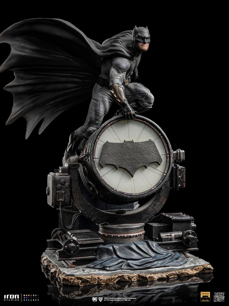 Zack Snyder's Justice League Deluxe Art Scale Statue 1/10 Batman on Batsignal 28 cm P045134