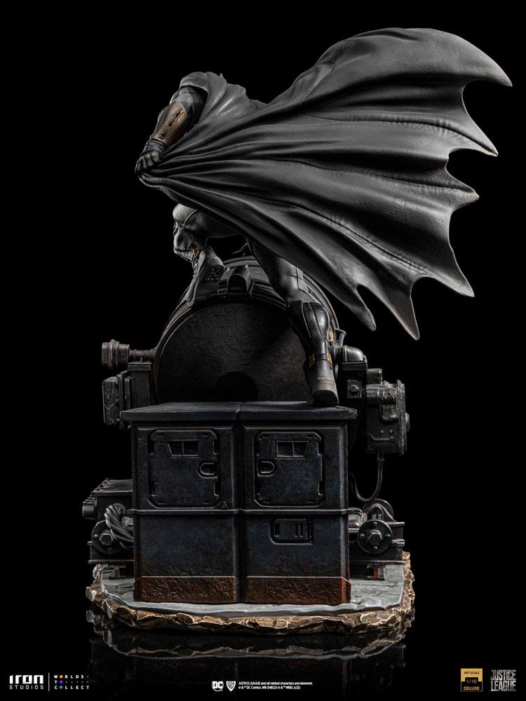 Zack Snyder's Justice League Deluxe Art Scale Statue 1/10 Batman on Batsignal 28 cm P045134