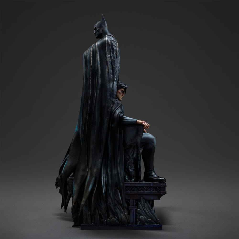 DC Comics Legacy Replica Statue 1/4 Batman and Bruce Wayne 79 cm P045267