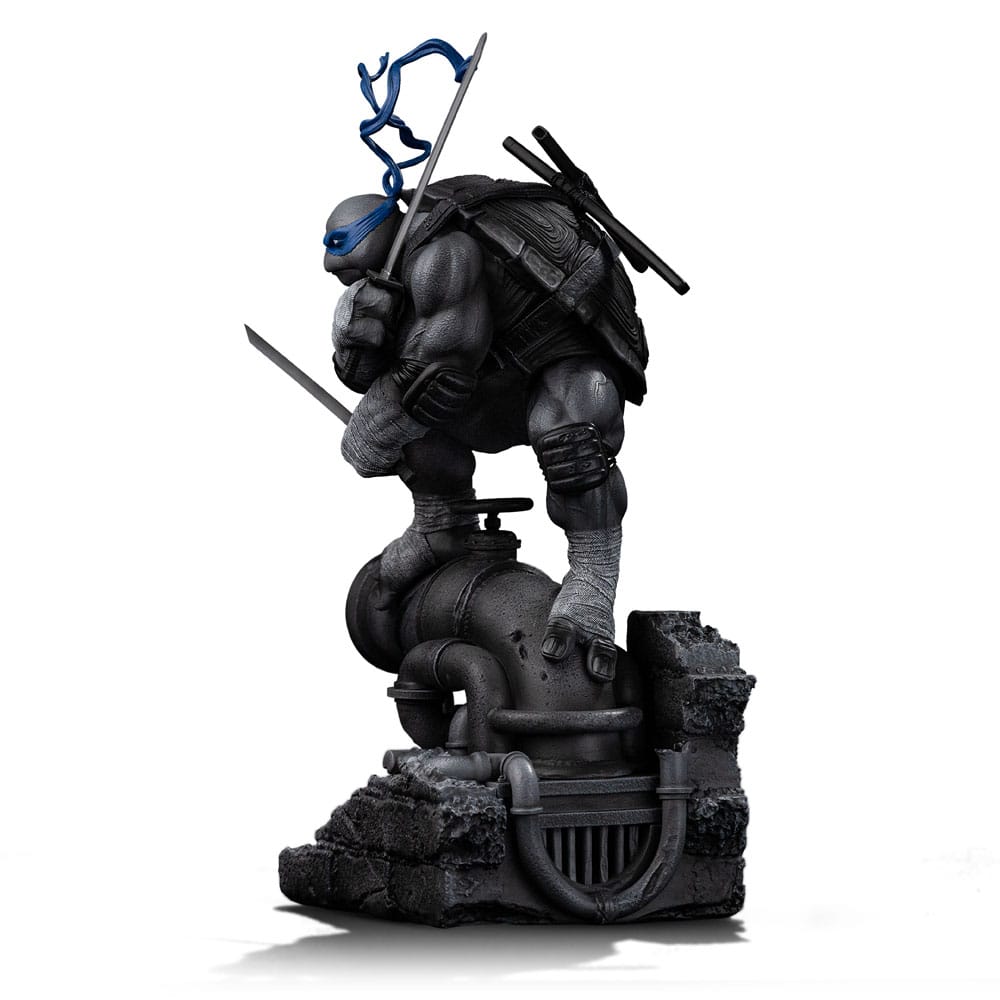 Teenage Mutant Ninja Turtles Art Scale Statue 1/10 Leonardo Black and White Variant 26 cm heo exclusive P066351