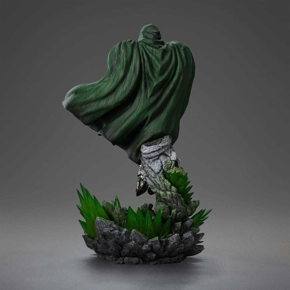 The Infinity Gauntlet Marvel Legends Diorama Statue 1/10 Doctor Doom 30 cm P045301