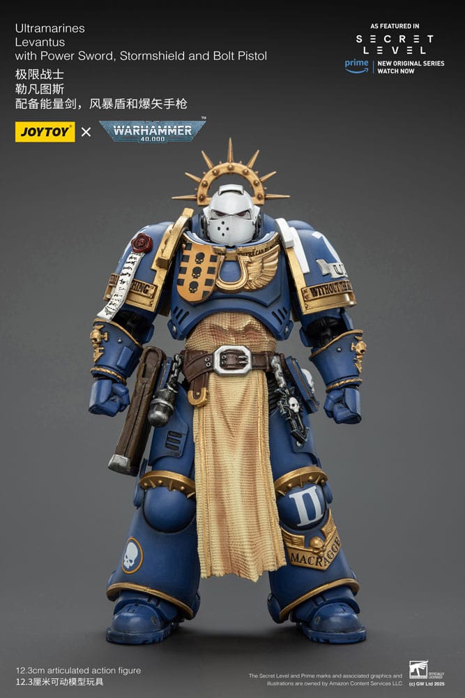 Warhammer 40,000 Action Figure Ultramarines Levantus with Power Sword, Stormshield and Bolt Pistol 13 cm P069089