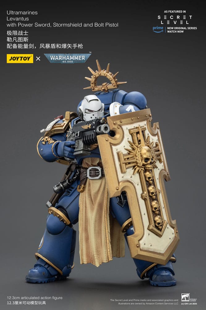 Warhammer 40,000 Action Figure Ultramarines Levantus with Power Sword, Stormshield and Bolt Pistol 13 cm P069089