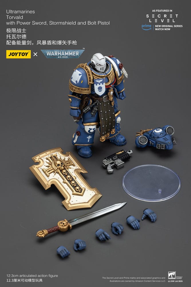 Warhammer 40,000 Action Figure Ultramarines Torvald with Power Sword, Stormshield and Bolt Pistol 13 cm P069090