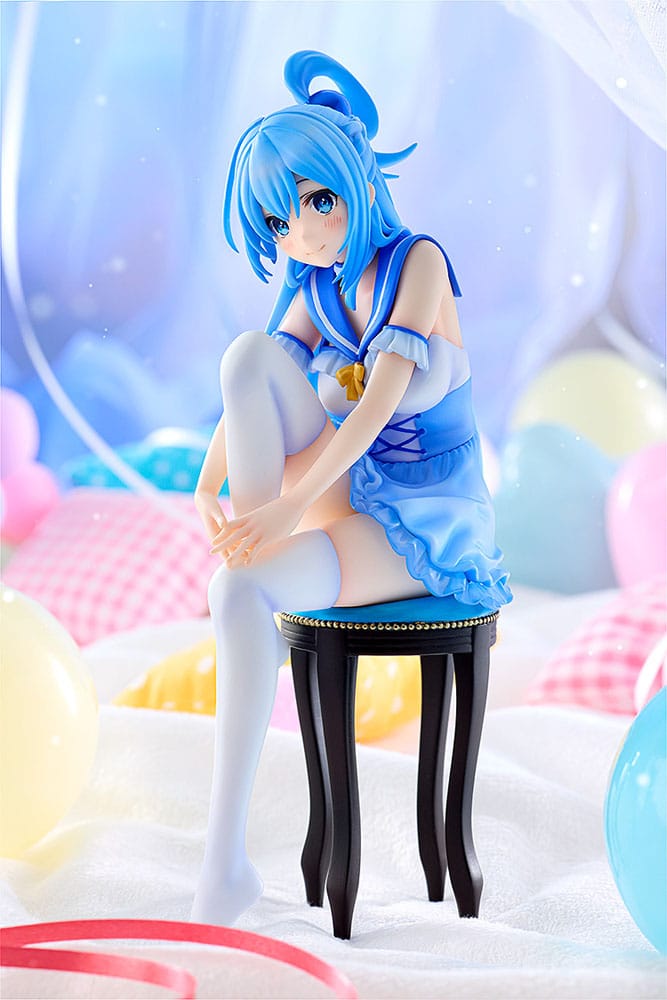 Konosuba God's blessing on this wonderful world! PVC Statue Aqua: Light Novel 10th Anniversary Ver. 15 cm P046704
