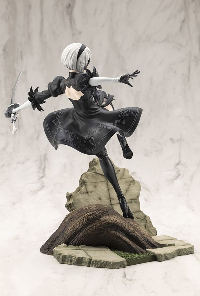 Nier:Automata Ver. 1.1a ARTFX J Statue 1/8 2B 24 cm P047637